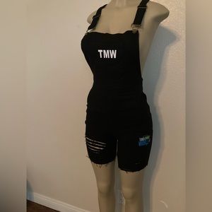 Women’s Overall Christmas Special